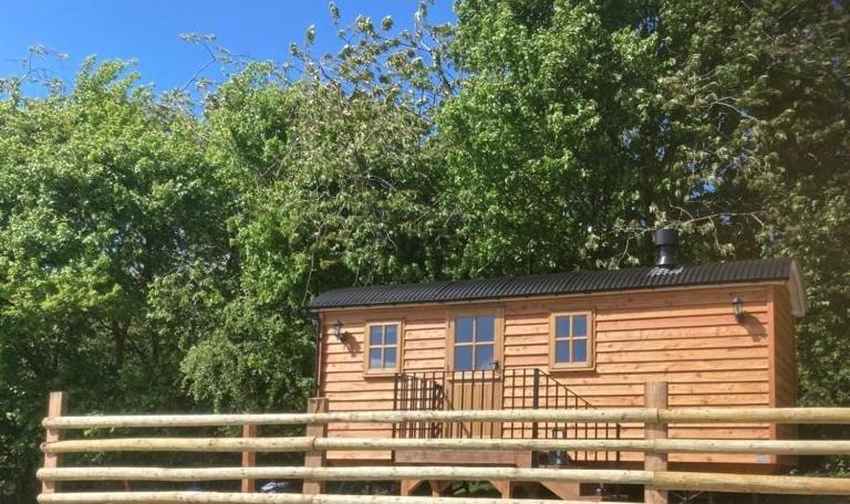 The Snug At Coed Y Gaer Villa Oswestry Exterior foto