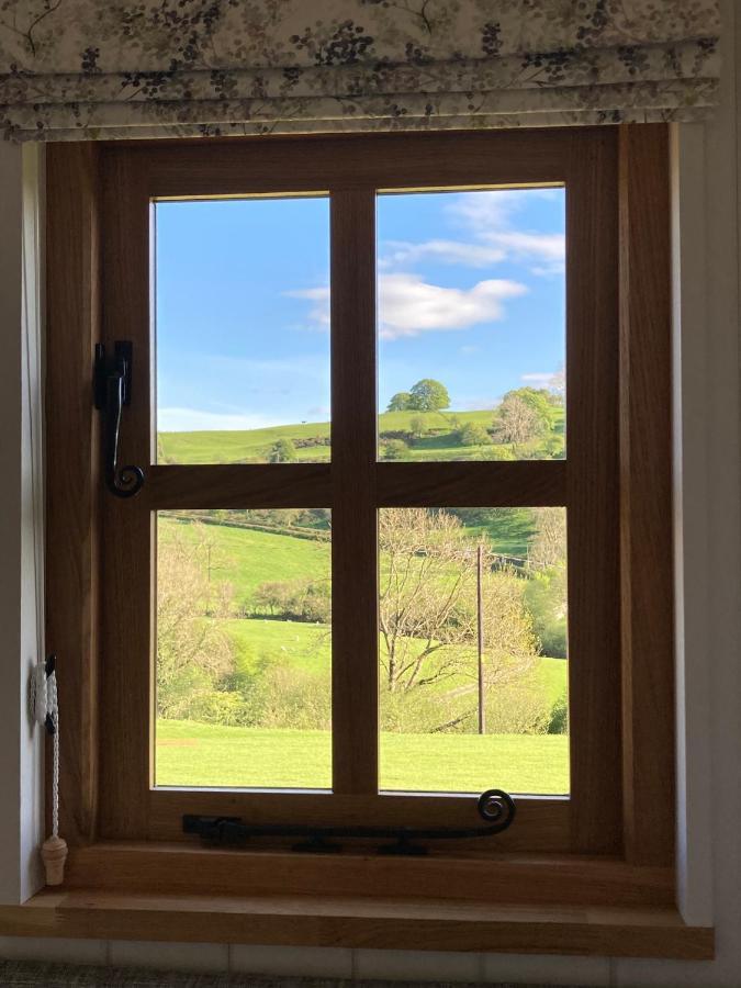 The Snug At Coed Y Gaer Villa Oswestry Exterior foto